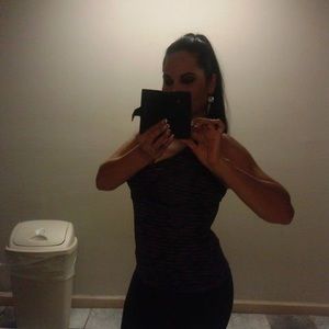 Meet your Posher, Yesenia